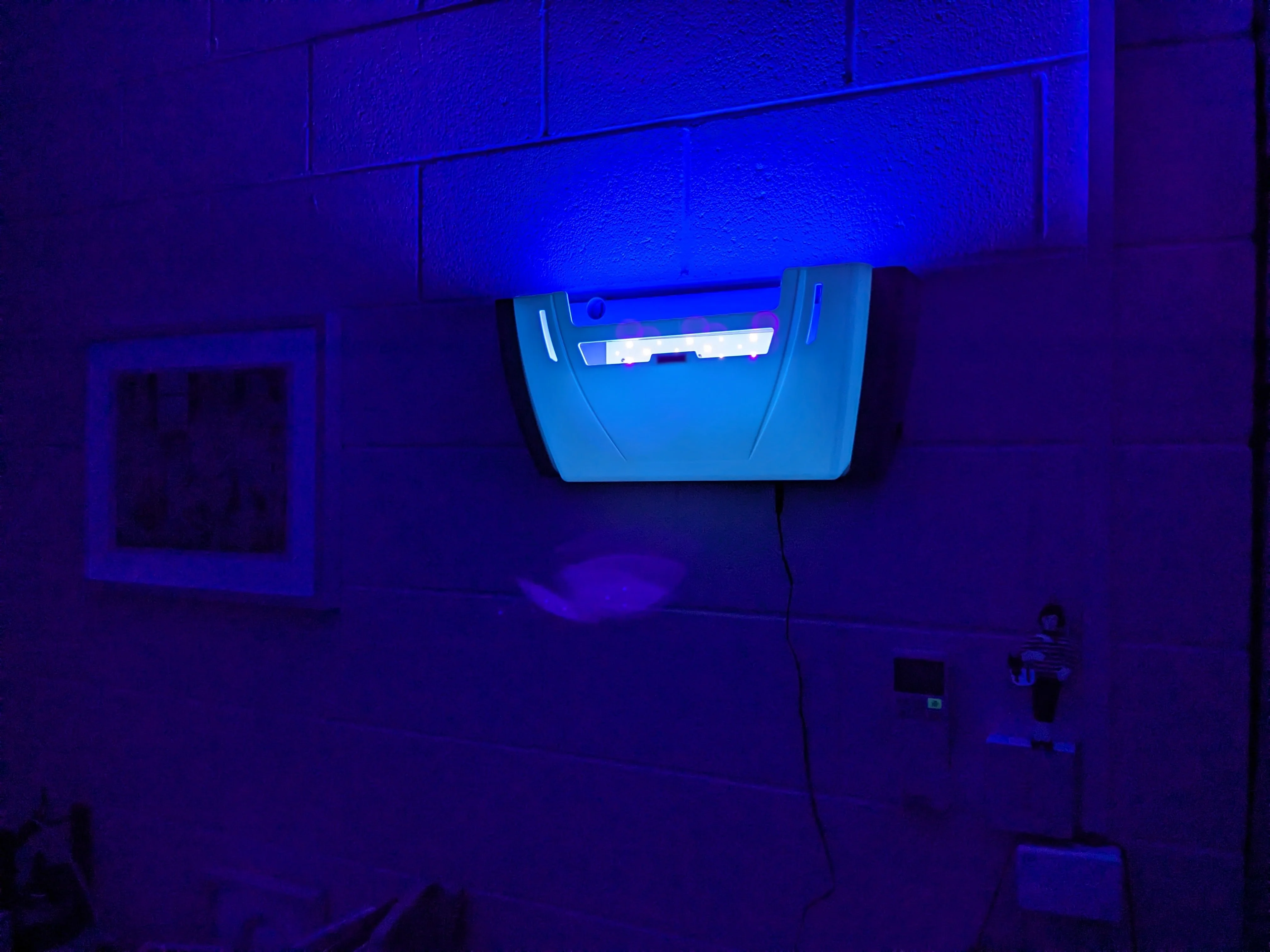 Mega Fly and Insect Trap - Commercial-Grade, DIY Super-Efficient (Indoor) - Image 7